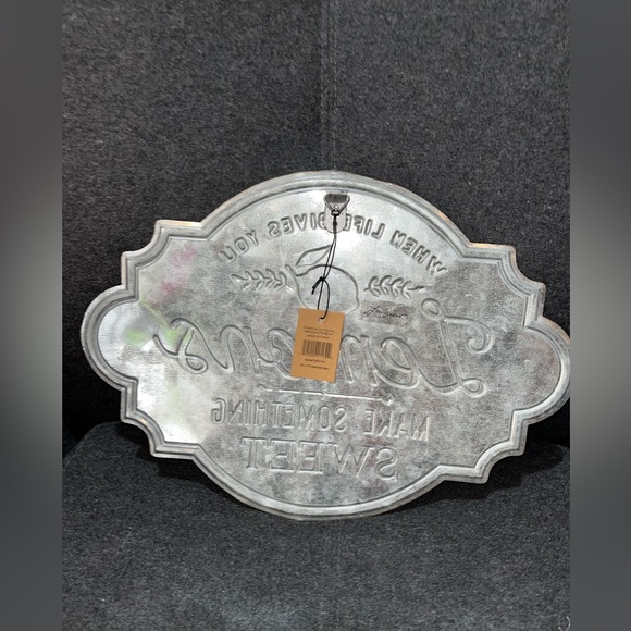 Wall decor ‘When Life Gives You Lemons Make Something Sweet’ - Picture 3 of 9